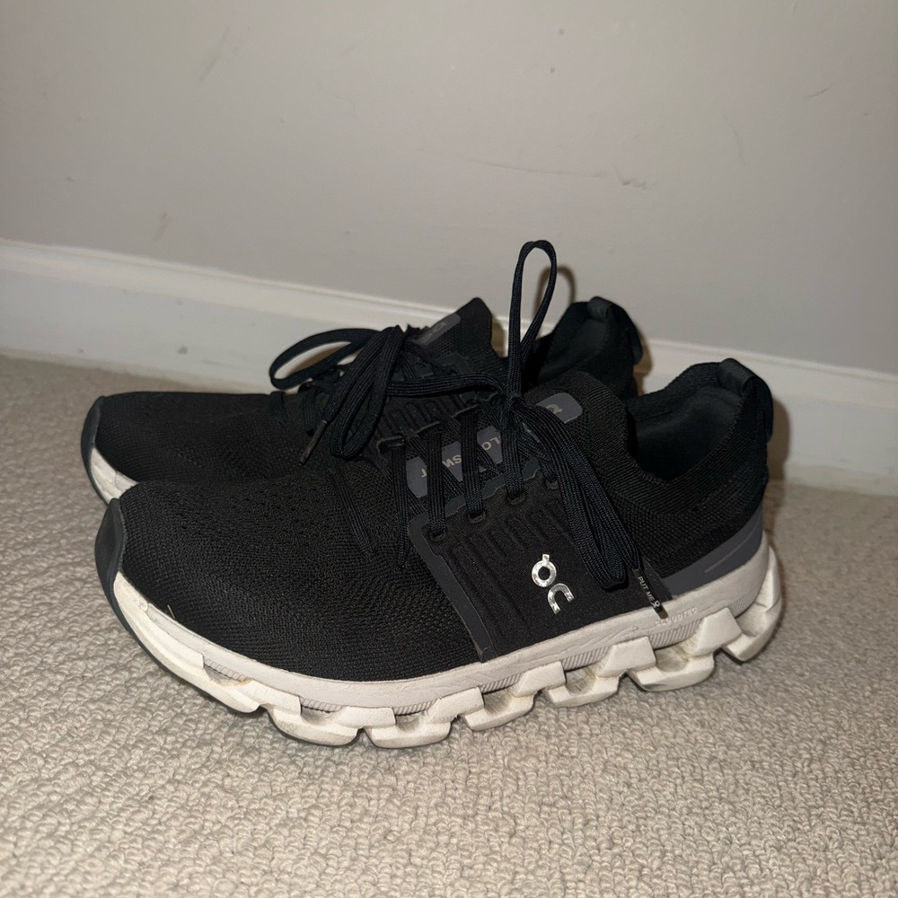 On Cloud Cloud Swift Sneaker Black